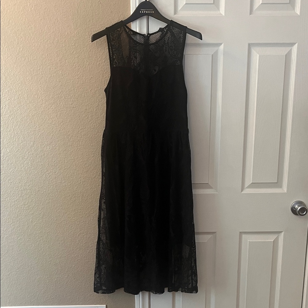 Express Black Lace Midi Dress